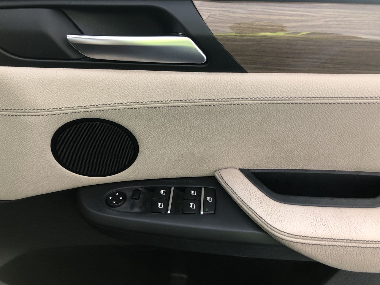 Aqua Terra Jasper & Swarovski® Austrian Crystal Gold Pendant Necklace