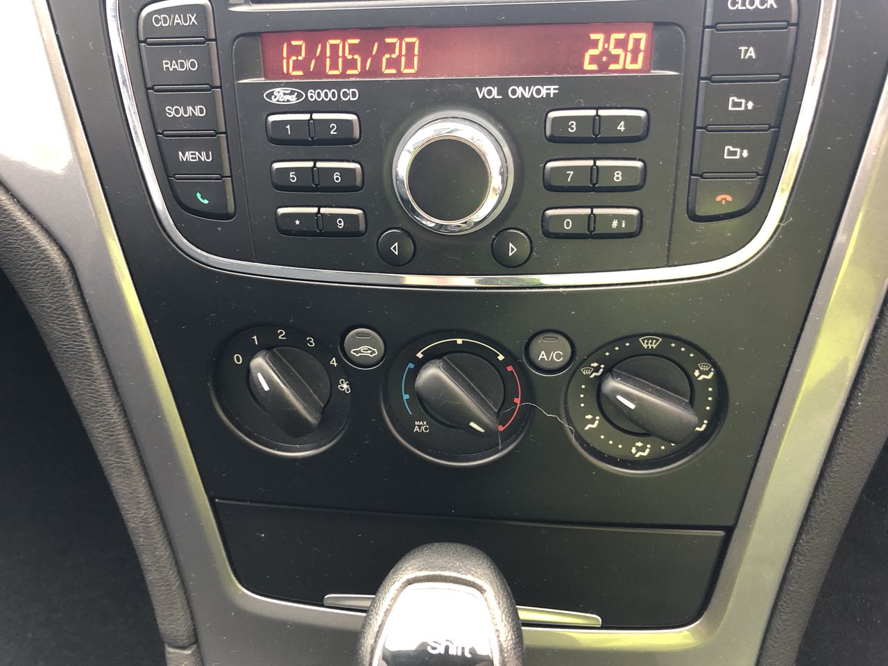 3.83 Carats Natural Amethyst Studs - 925 Silver