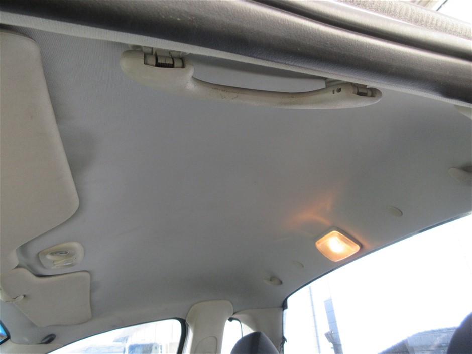 7-8mm Grade AB White Mix Shape Pearl with Real 18k Gold Plated Bracelet