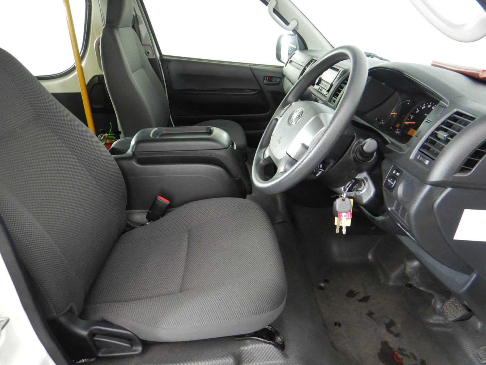 Designer Plain Locket Necklace in Silver