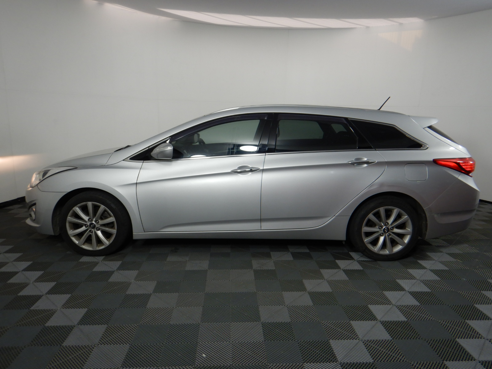 Classic 2mm Stainless Steel Box Chain Necklace - 60cm (yellow)