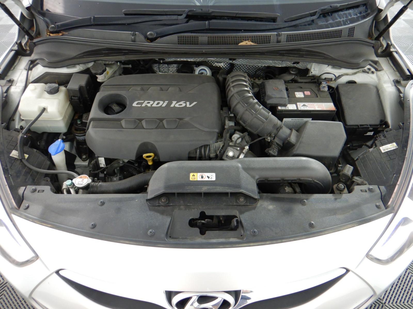 Designer Simulated Diamond Green Square Teardrop Earrings in Silver