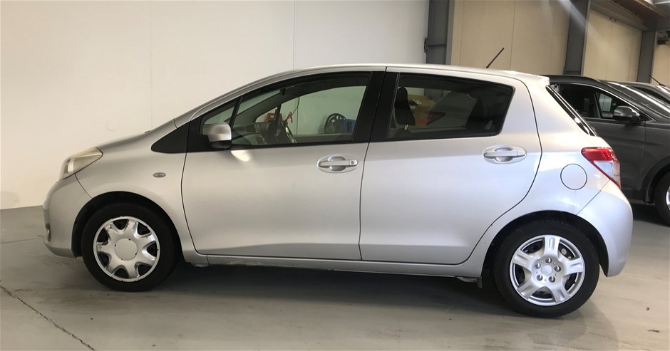 NINJA Foodi Dual Zone Air Fryer 7.6L, Model AF300. NB: Well used, not in or