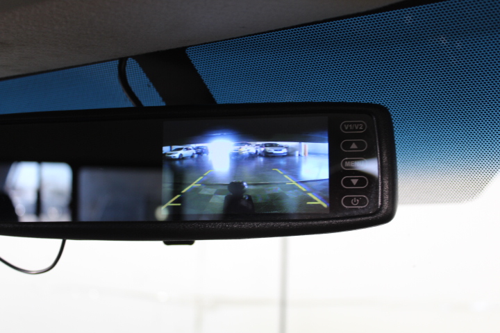 0.07 Carat round 2 white diamond