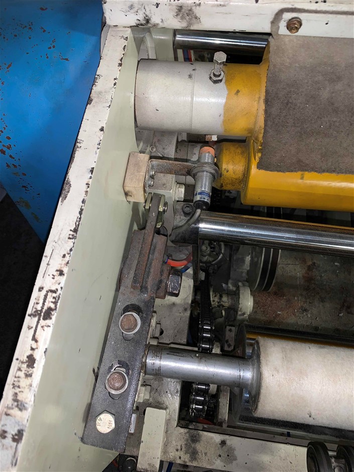 1.28 carat Heart Shape chocolate brown diamond