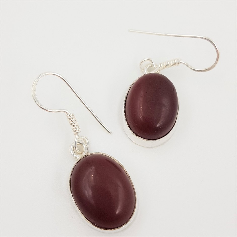 The Hero `Preservative Free` Pinot Noir 2023 (6x 750mL) SA