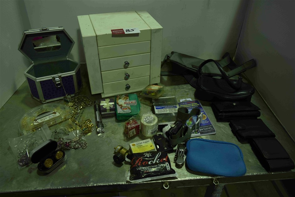 Little Giant Buttery Chardonnay (6x 750mL), Adelaide Hills.