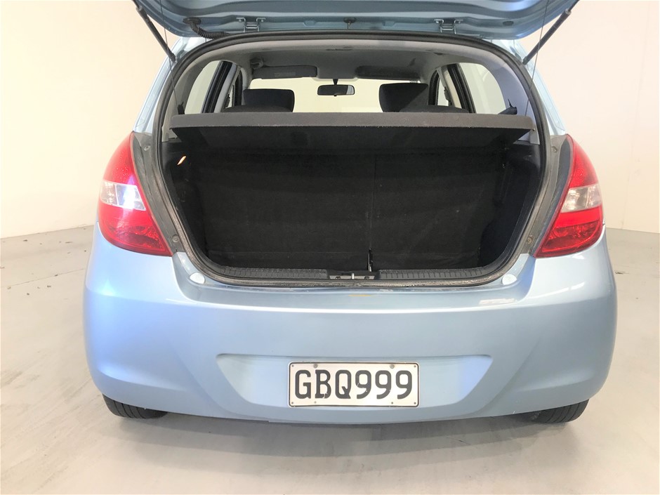 bagon 112/159 Reverse Holo English