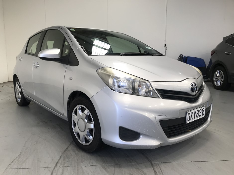 APPLE MacBook Air(A1466)(EMC2559) Laptop I5-3427U 4GBRAM/512GB