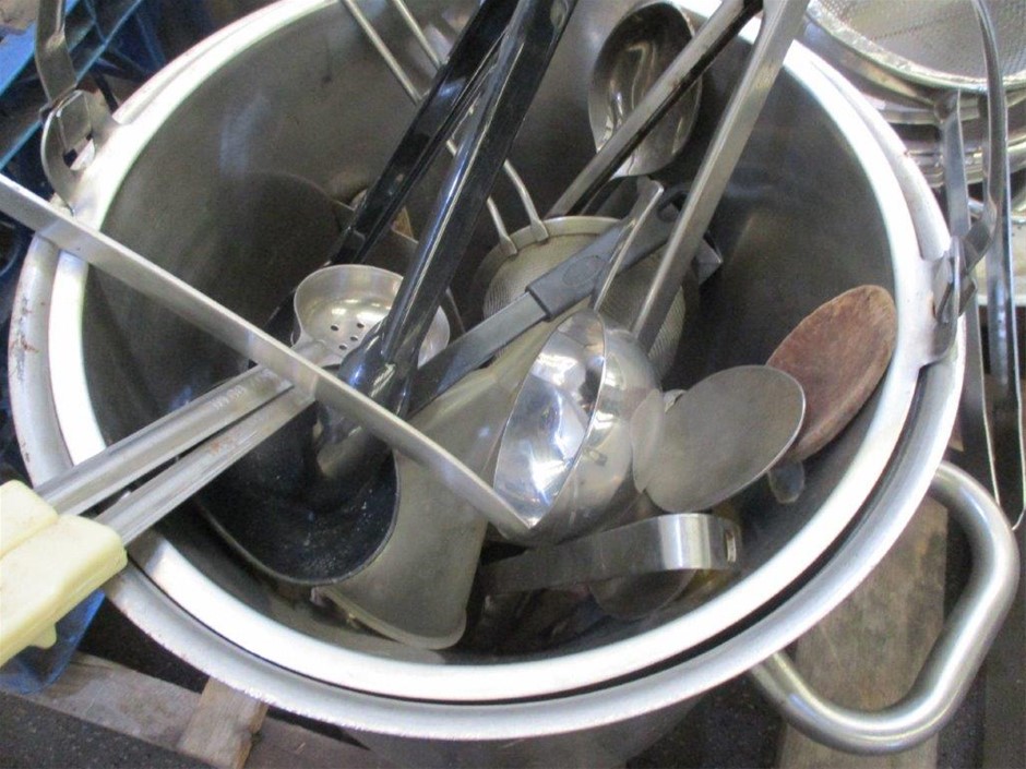 2023 Australia Vegemite Centenary Unc Coloured $1 - 6 Coin Collection