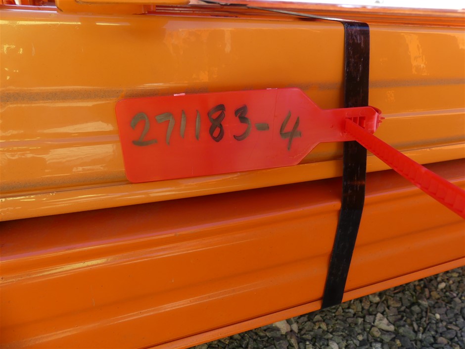 2 Carat round 2 white diamond each CVD Uncertified