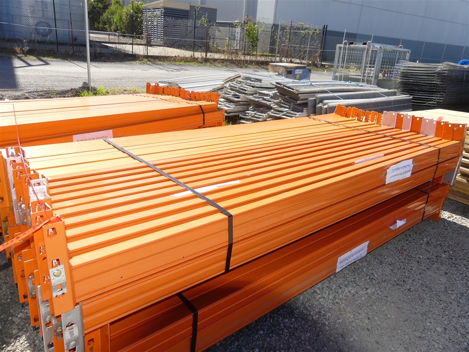 Approx 37 Ct of Loose Boulder Opal Chips (Coober Peby) In glass disp/bottle