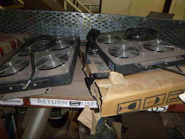 <p>2016 LITE Tow Trailers XK-20 Tandem Plant Trailer</p>