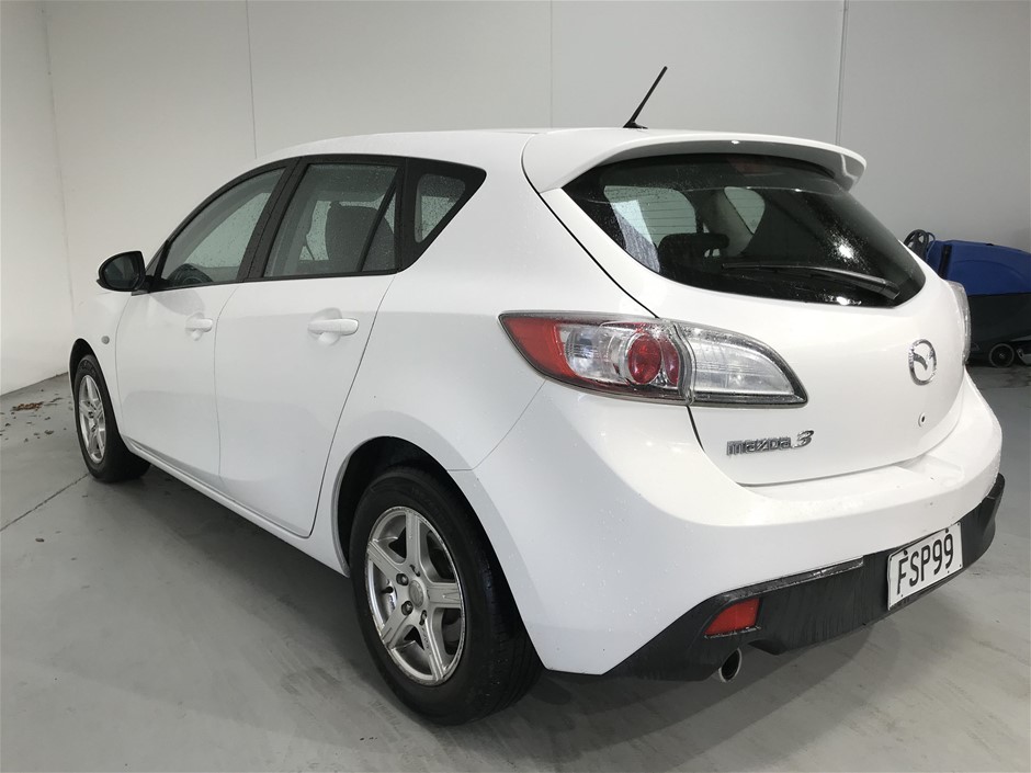 NEEWER Bowens Mount Adapter Holder, Mini to Bowens Mount Adapter Ring with