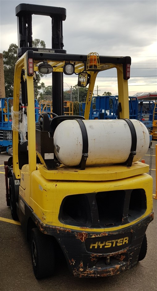 7sqft Top Grade Green Colour Split Suede Pig Hide