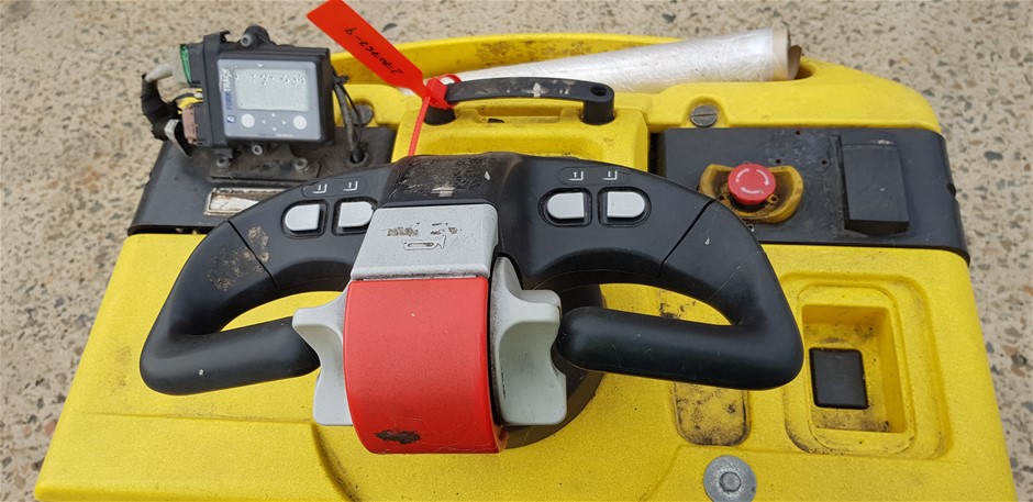 5sqft Top Grade Navy Colour NuBuck Lambskin Leather Hide