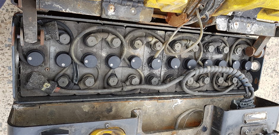 7sqft Top Grade Navy Colour NuBuck Lambskin Leather Hide