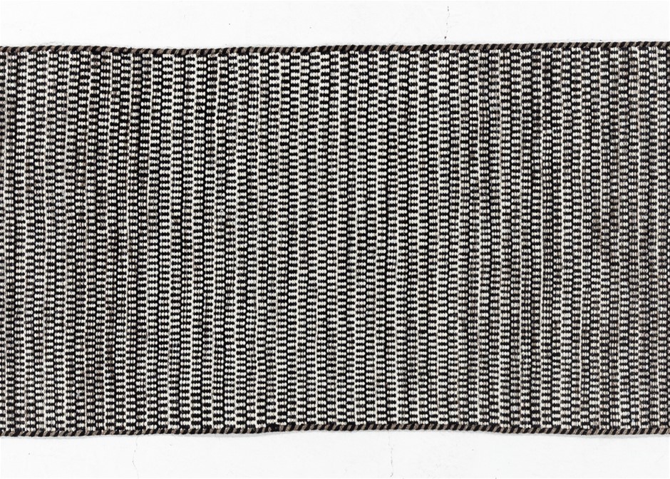 2023 $2 Matilda Light Green Coloured two dollar FIFA Soccer Coin Queen New