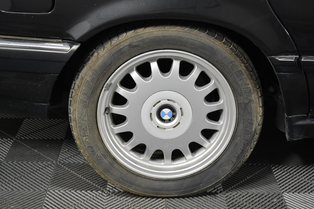 40FT Container Home / Granny Flat with Awning & Deck (2 Bedroom) (Unused)