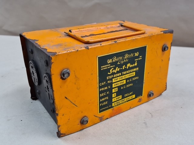 Lindeman's Bin 65 Chardonnay (6x 750mL).