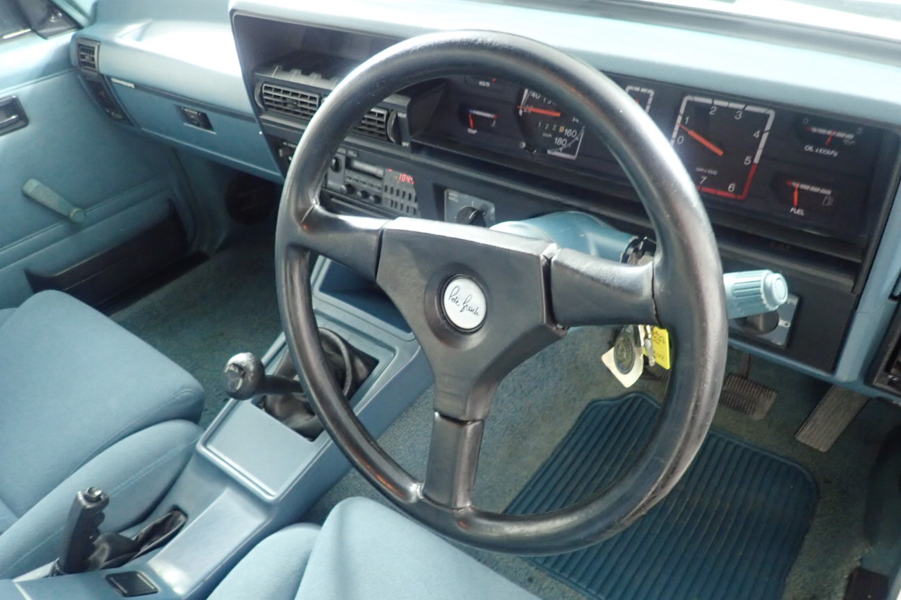 St Huberts The Stag Pinot Grigio (6x 750mL).