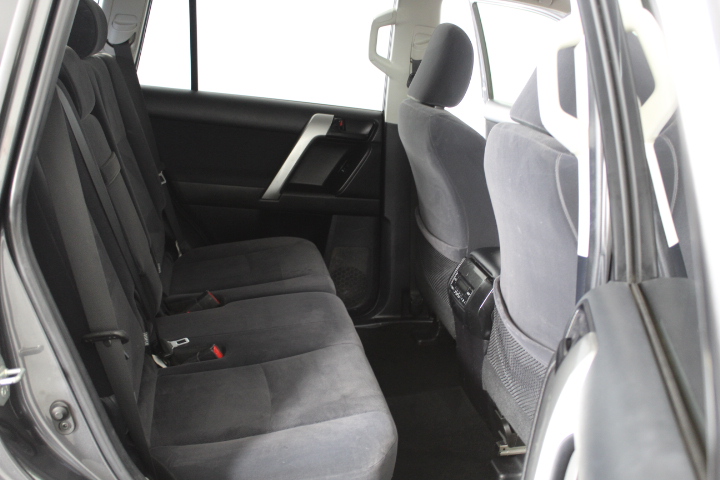 Bleeding Heart Chardonnay (12x 750mL) Adelaide Hills