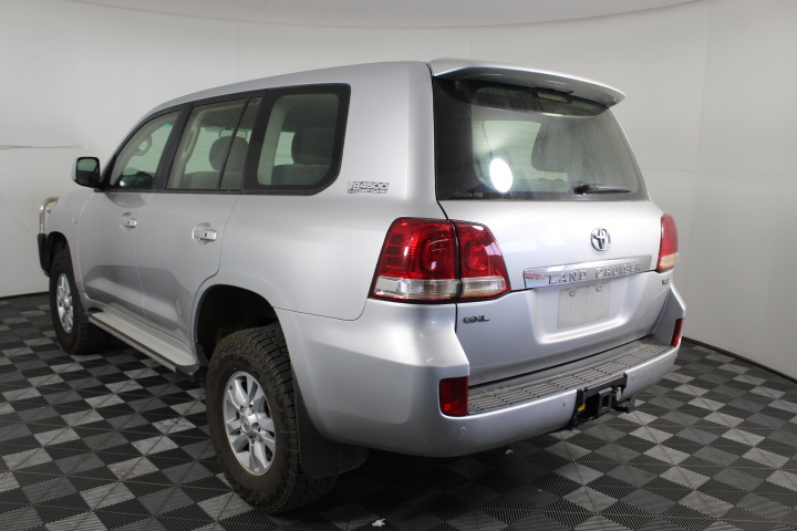 Pierre Armand Chablis 2023 (6x 750mL), France.