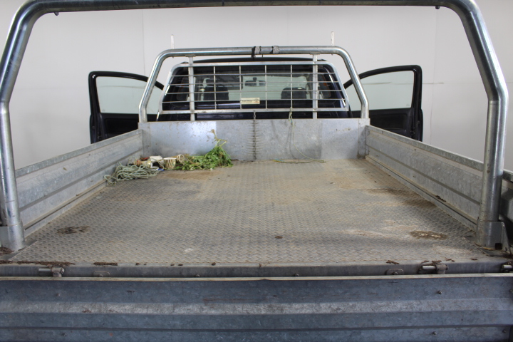 St Huberts The Stag Chardonnay (6x 750mL).