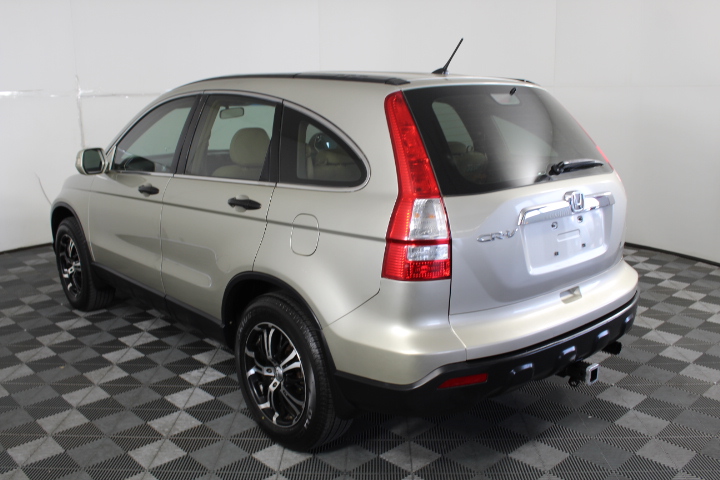 Wolf Blass Red Label Sauvignon Blanc (6x 750mL). Current Vintage Release.