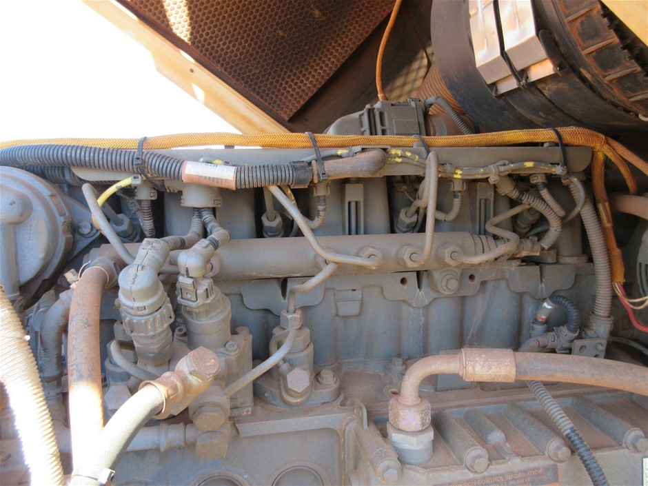 Fresh Water Pearl 925 Sterling Silver Huggie Hoop Earrings