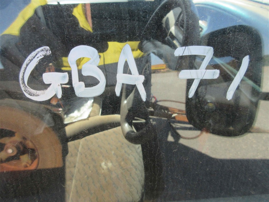 Single Cubicle Toilet Block (Unused)