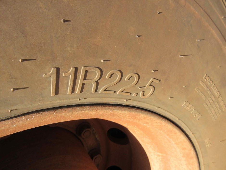 OVELA Fully Fitted Electric Blanket, Queen. NB: Item designed to go underne