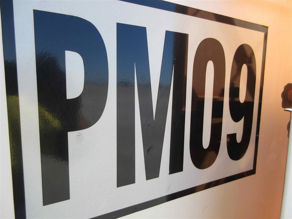 ALL-CLAD T223 Stainless Steel Oven Probe Thermometer with Blue LCD, Silver.