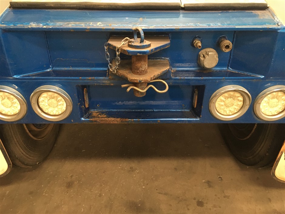 Aboriginal Flag, 1/10th Oz (ApproX) 999 Solid Silver Bullion Coin, C.O.A