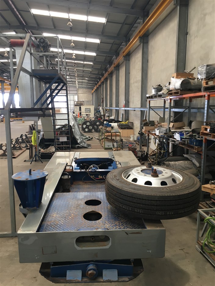 Aboriginal Flag, 1/10th Oz .999 Pure Solid Silver Bullion Coin, with C.O.A