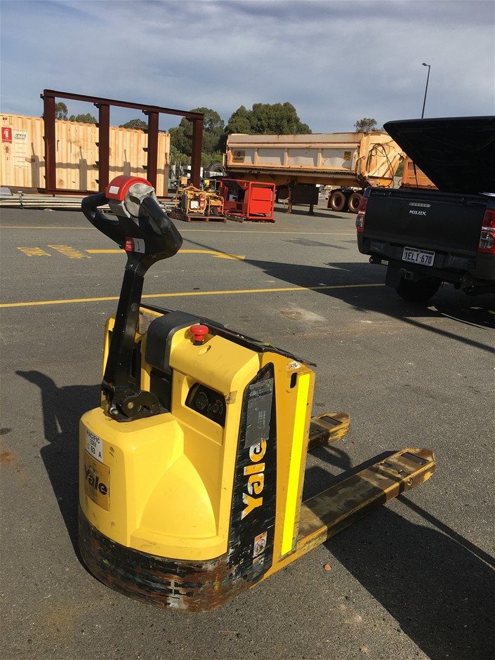 McGuigan Private Bin Chardonnay 2022 (6x 750mL) SA