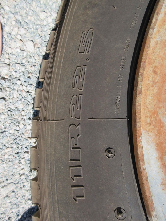 Peter Lehmann Cellar Archives Shiraz 2017 (12x 750mL), Barossa.