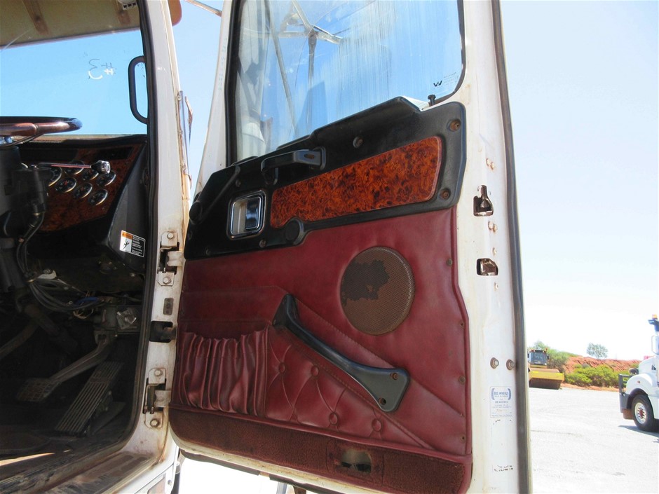 Peter Lehmann Cellar Archives Shiraz 2016 (12x 750mL), Barossa.