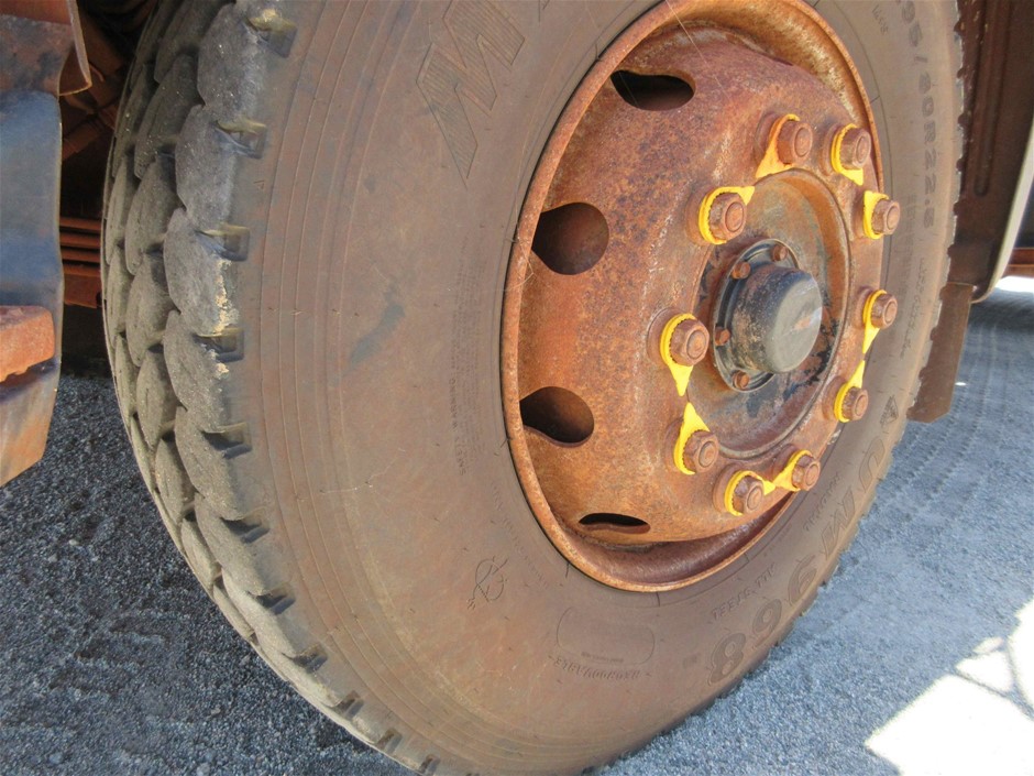 Little Giant Shiraz (6x 750mL).