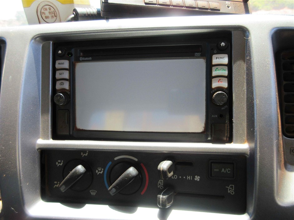 Lindeman's Early Harvest Crisp Chardonnay (6x 750mL).