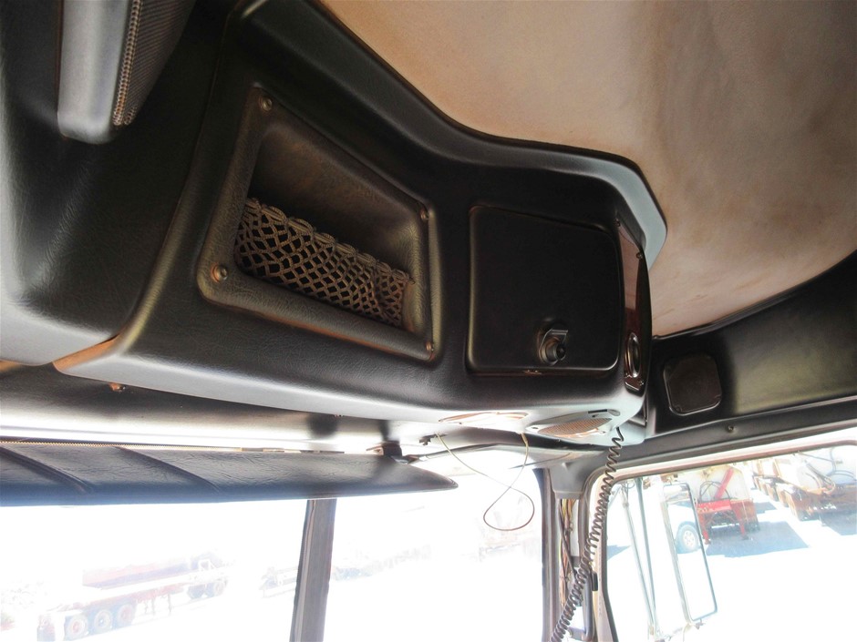 Yellowglen Red Sparkling NV (6x 750mL).