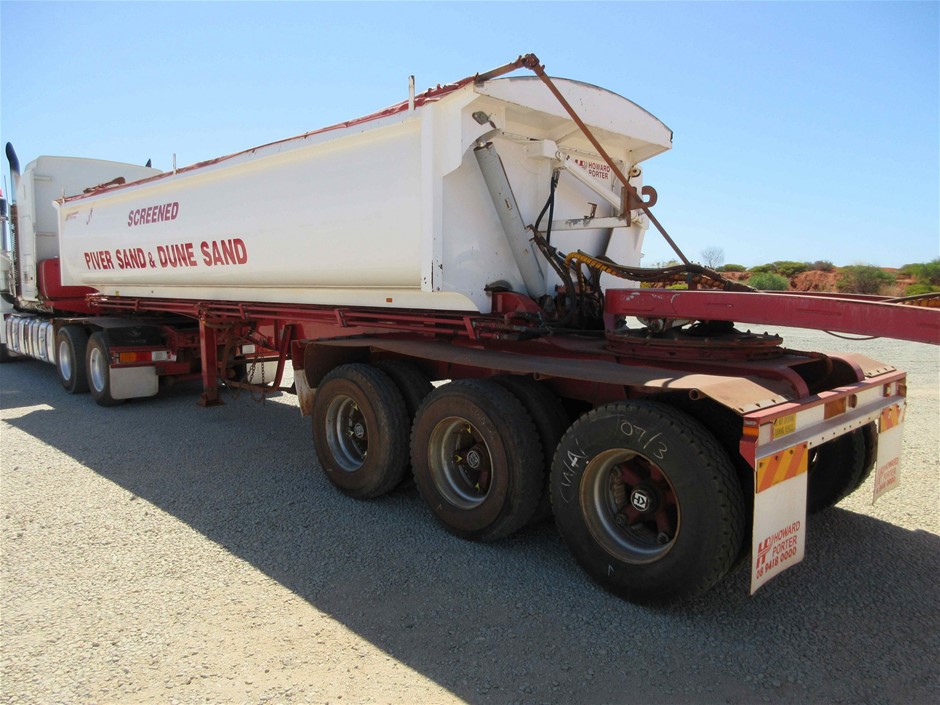 By The Vineyard Mixed Pack Pinot Grigio & Cab Merlot (12x 750mL). SEA.