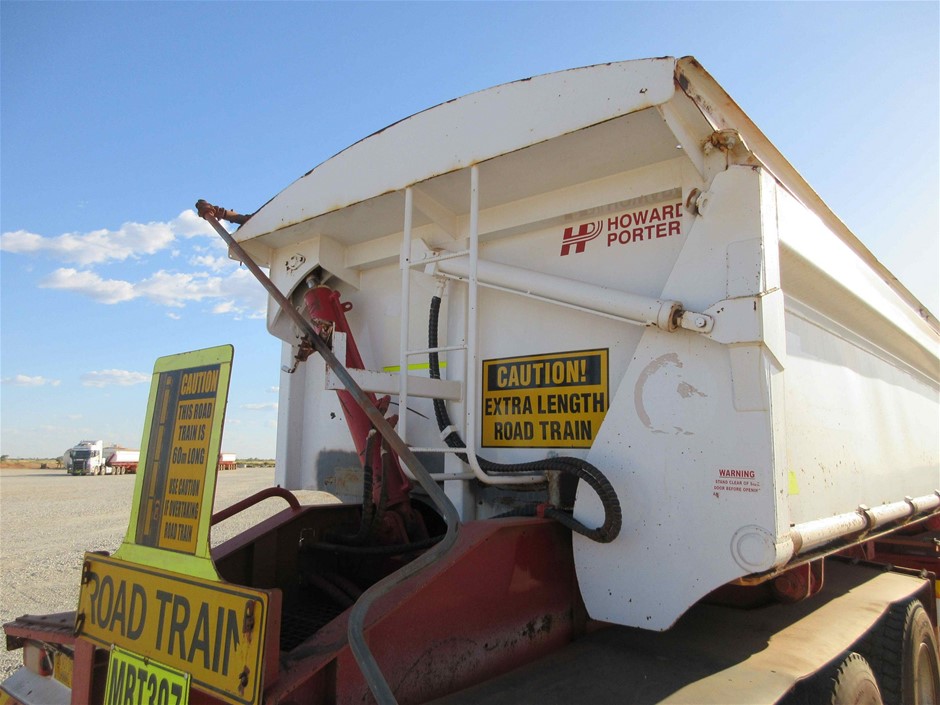 Duchesse De Paris Brut Blanc De Blancs NV (6x 750mL), France.