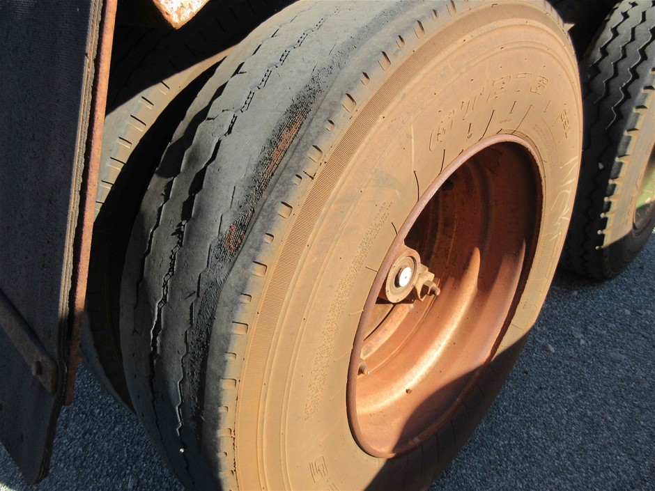 Take it to the Grave Pinot Noir (6x 750mL)