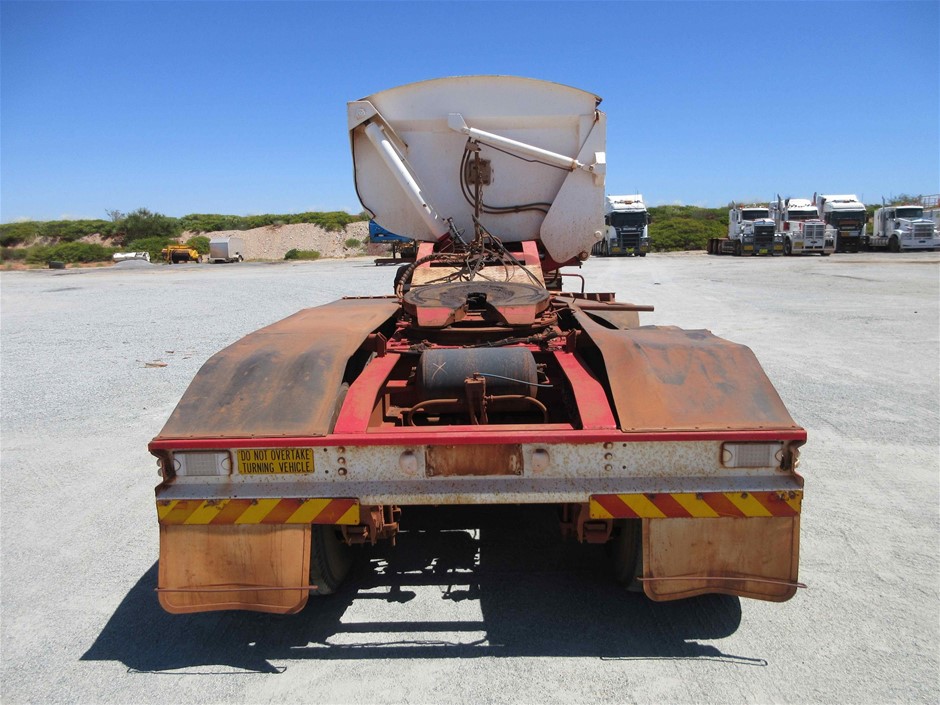 Manitowoc 176kg Full Dice Cube Slimline Ice Machine