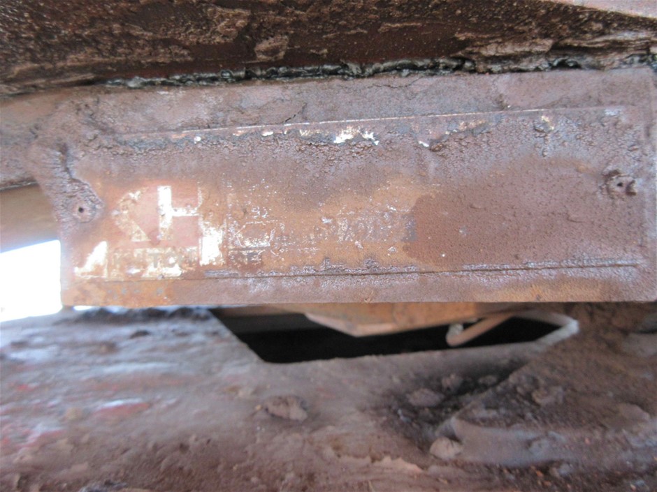 SWIMS Men's Swim Short, Size M, Blue/Floral.  Buyers Note - Discount Freigh