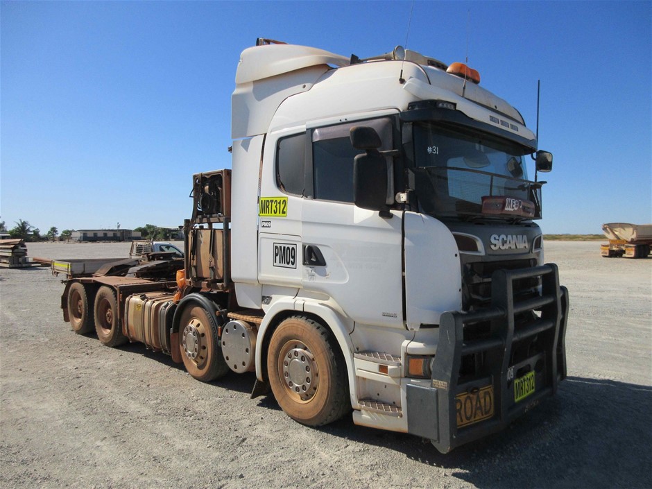 RIP CURL Women's Stephanie Gilmore Wettie Ringer Tee, White, Size L. RRP: