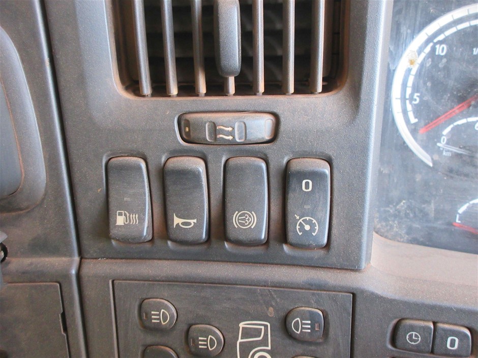 RIP CURL Boy's Sun Shaka T-Shirt - Washed Black, Size 3-4. RRP: $30.  Buyer