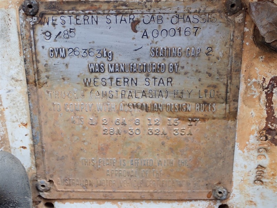 SPEEDO Women's Short Sleeve Rash Top, Size AU12 (GB L), Black.  Buyers Note