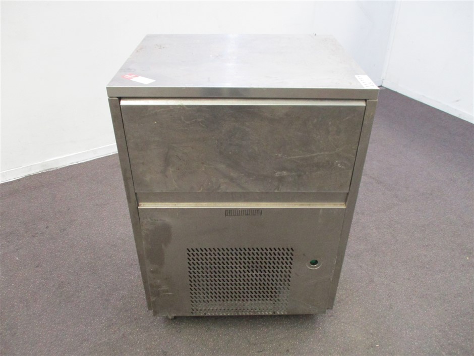 Hickinbotham Trueman Cabernet Sauvignon 2016 (1x 1.5L), SA.